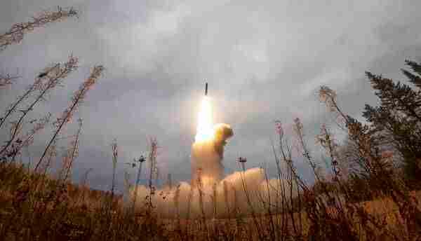 Iran’s Strategic Move: Ballistic Missile Aid to Russia