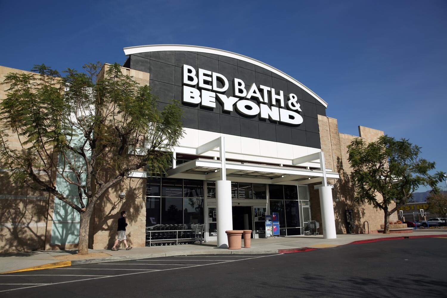 Bed Bath & Beyond is back in California after vowing never to return