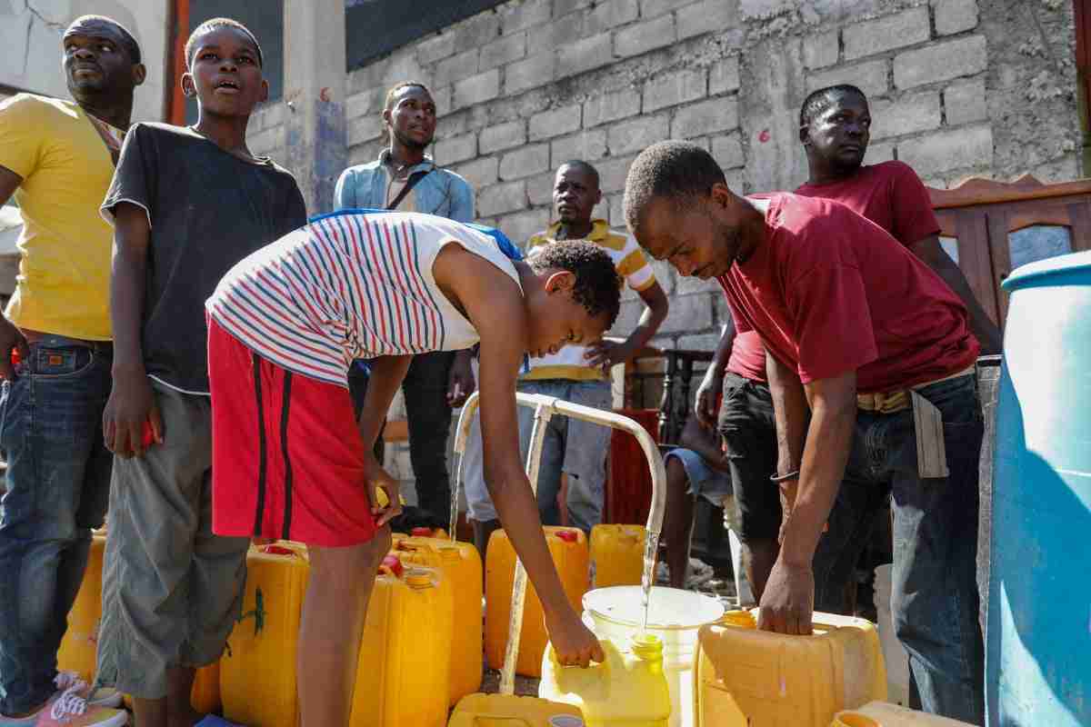 Haiti PM resigns as gangs take over Port-au-Prince and shut down airports: Live