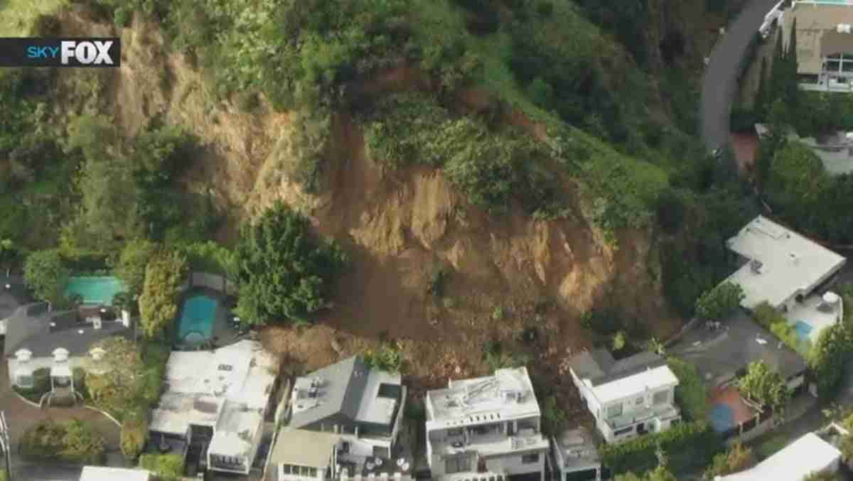 Landslide hits the Hollywood Hills and damages multiple homes