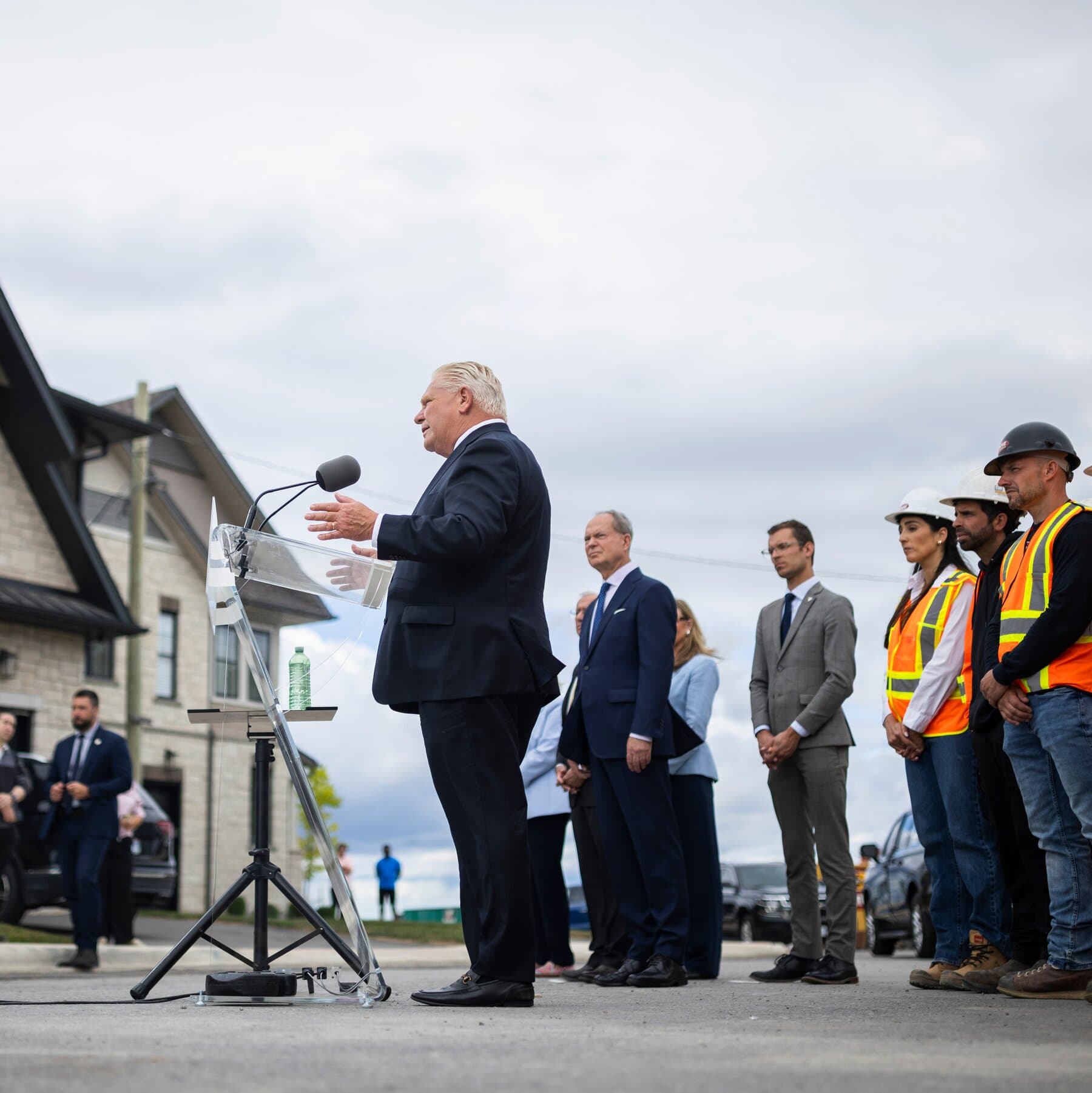 Canadians Stand Their Ground as Trump’s New Tariffs Endanger Jobs