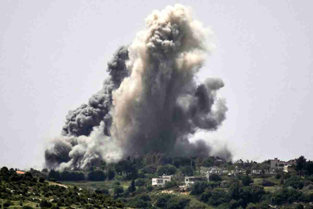 Israel-Gaza - live: UN says evidence of Gaza mass graves must be preserved as five killed in Rafah strikes