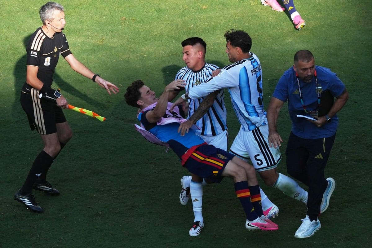 Leandro Paredes not sent off after World Cup final brawl as Fifa opens investigation