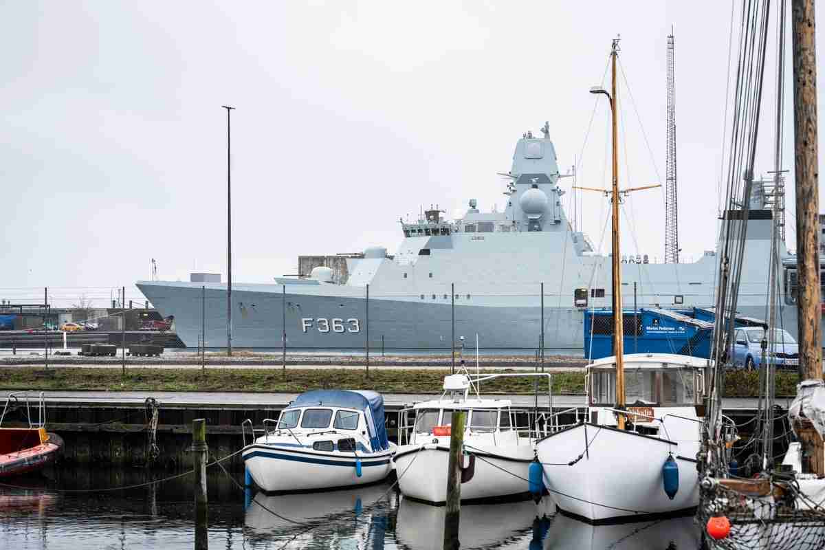 Denmark shuts shipping lanes after warning one of their missiles could launch unintentionally