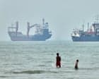 Oil prices fall as US pauses strikes on Iran over strait of Hormuz