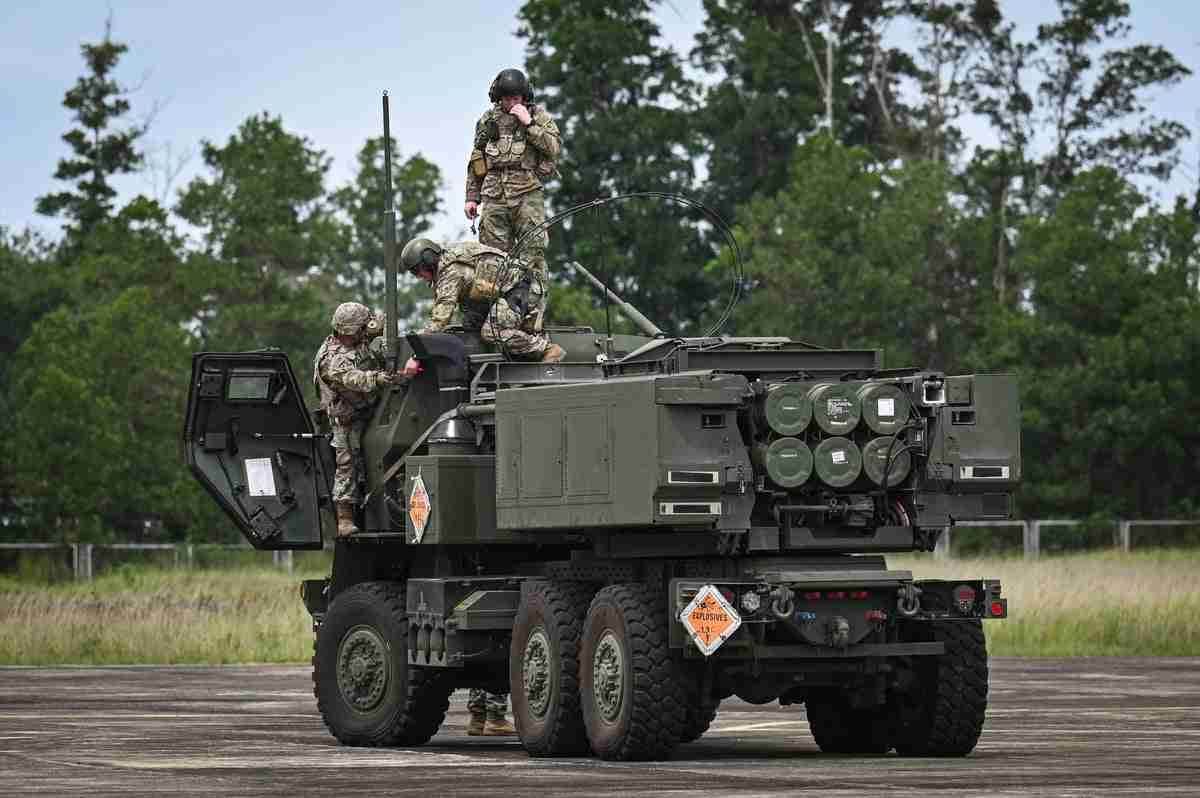 Ukraine-Russia war – live: Putin faces rare protest as Kyiv fires first US weapon inside Russia