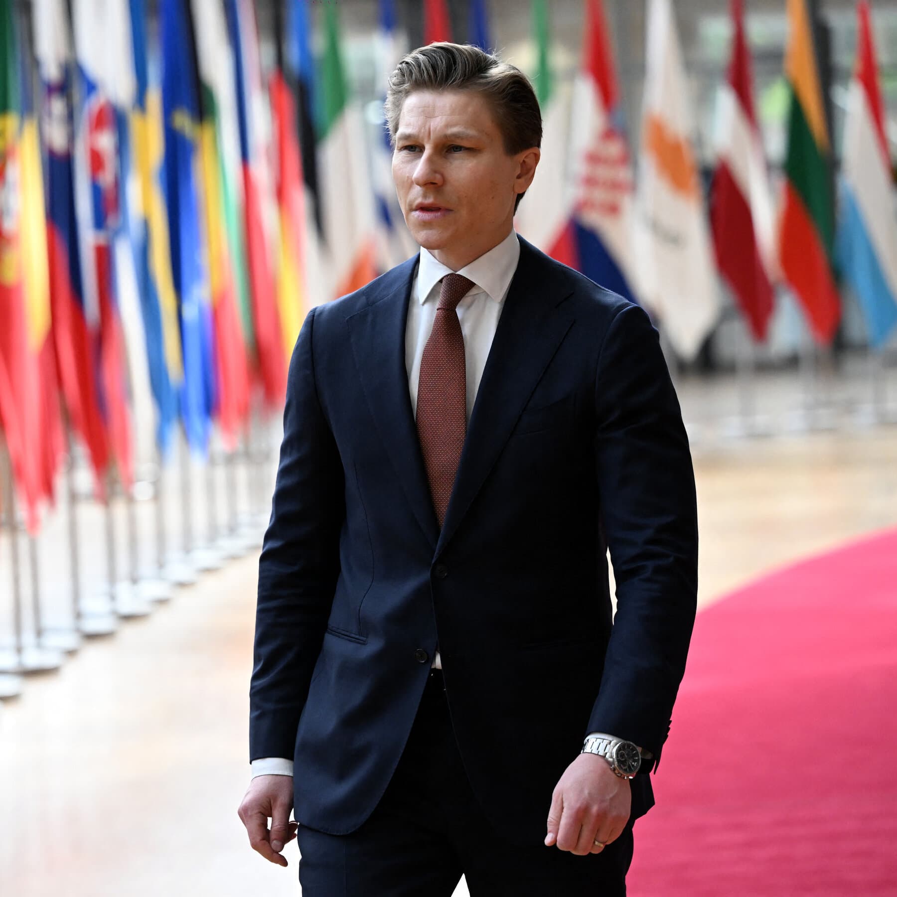 Finland Lifts a Nuclear Device Ban, Eyeing an Uncertain World