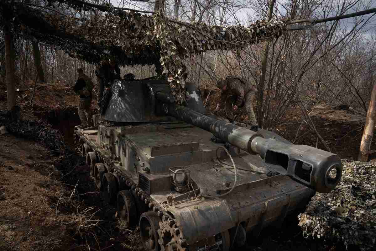 Russia-Ukraine war – live: Moscow launches 16 missile and 11 drone attacks as Zelensky fires aide