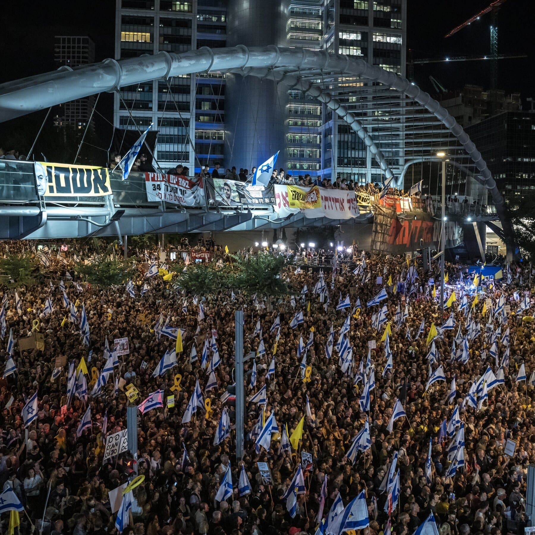 Thousands Protest in Israel After Recovery of 6 Hostages Killed in Gaza