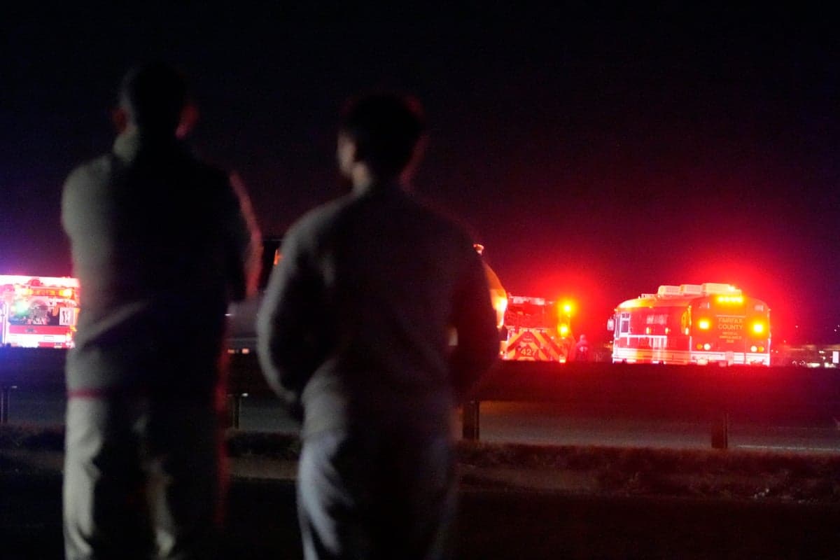 At least 60 people 'probably lost' in Washington DC crash between passenger plane and Black Hawk helicopter: Latest