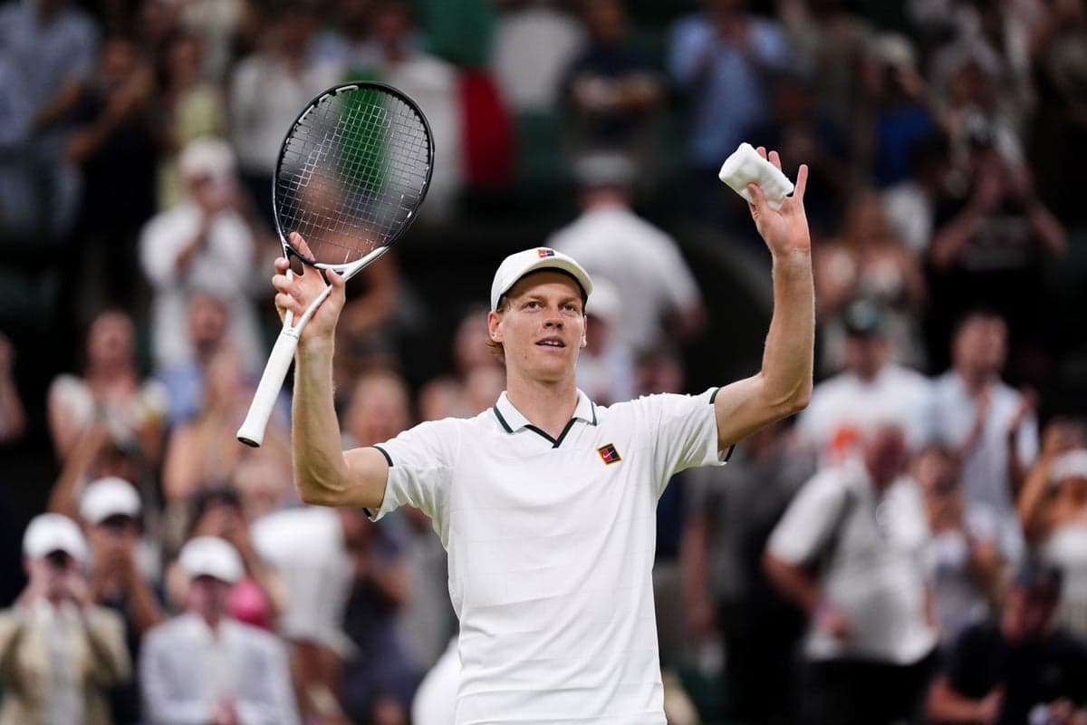 Jannik Sinner silences Shintaro Mochizuki to keep Wimbledon title defence going
