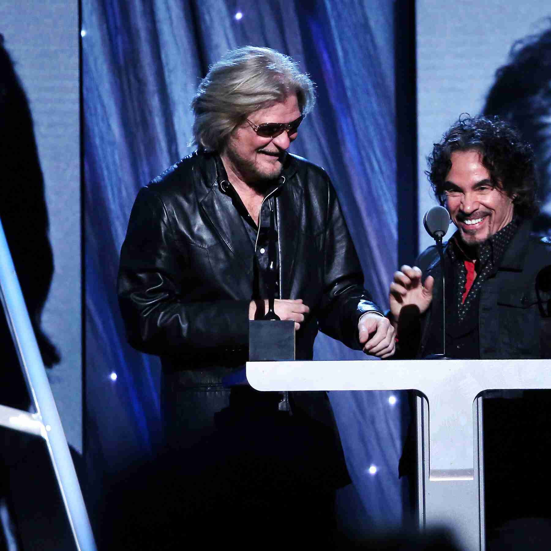 Daryl Hall Is Suing John Oates. Over What Is a Mystery.