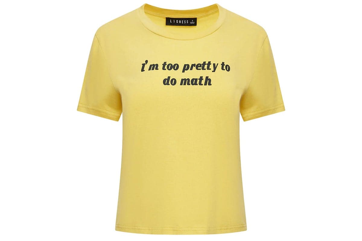 The t-shirt with six-word slogan sparking criticism across Australia 