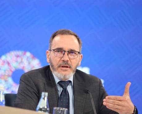 IMF says strait of Hormuz closure raises prospect of ‘major energy crisis’ – video