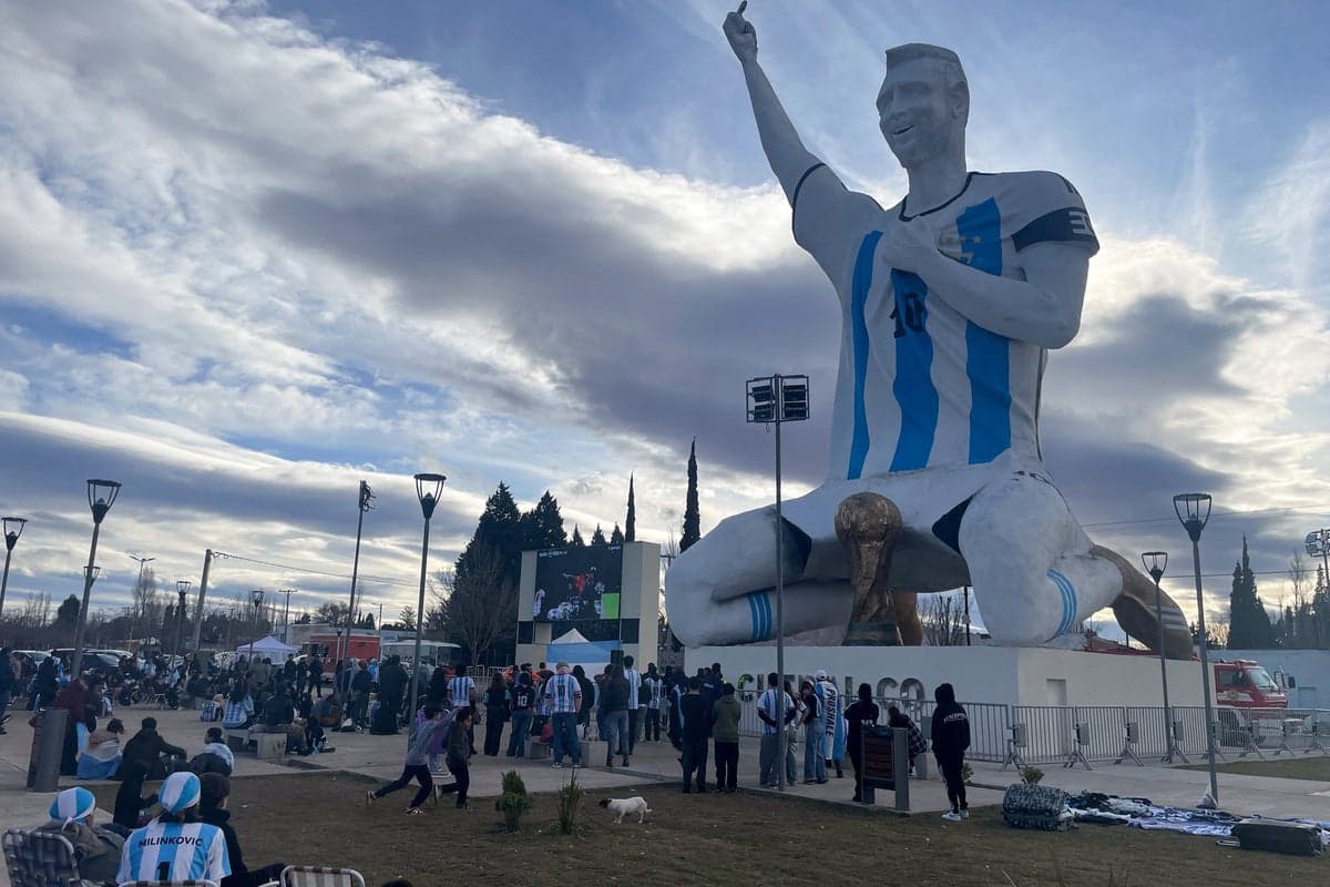 How the town in the shadow of a huge Messi statue celebrated Argentina’s World Cup win