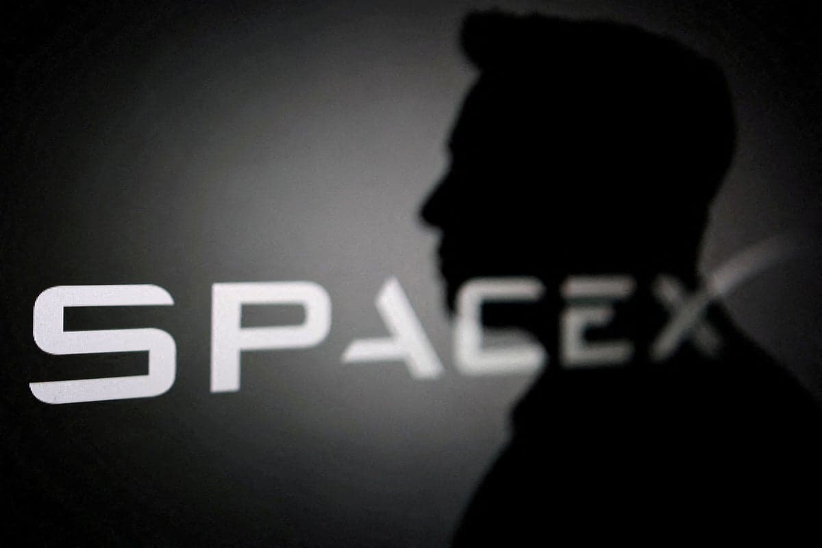 Former SpaceX employee claims her supervisor got her pregnant and offered $100K for an abortion 