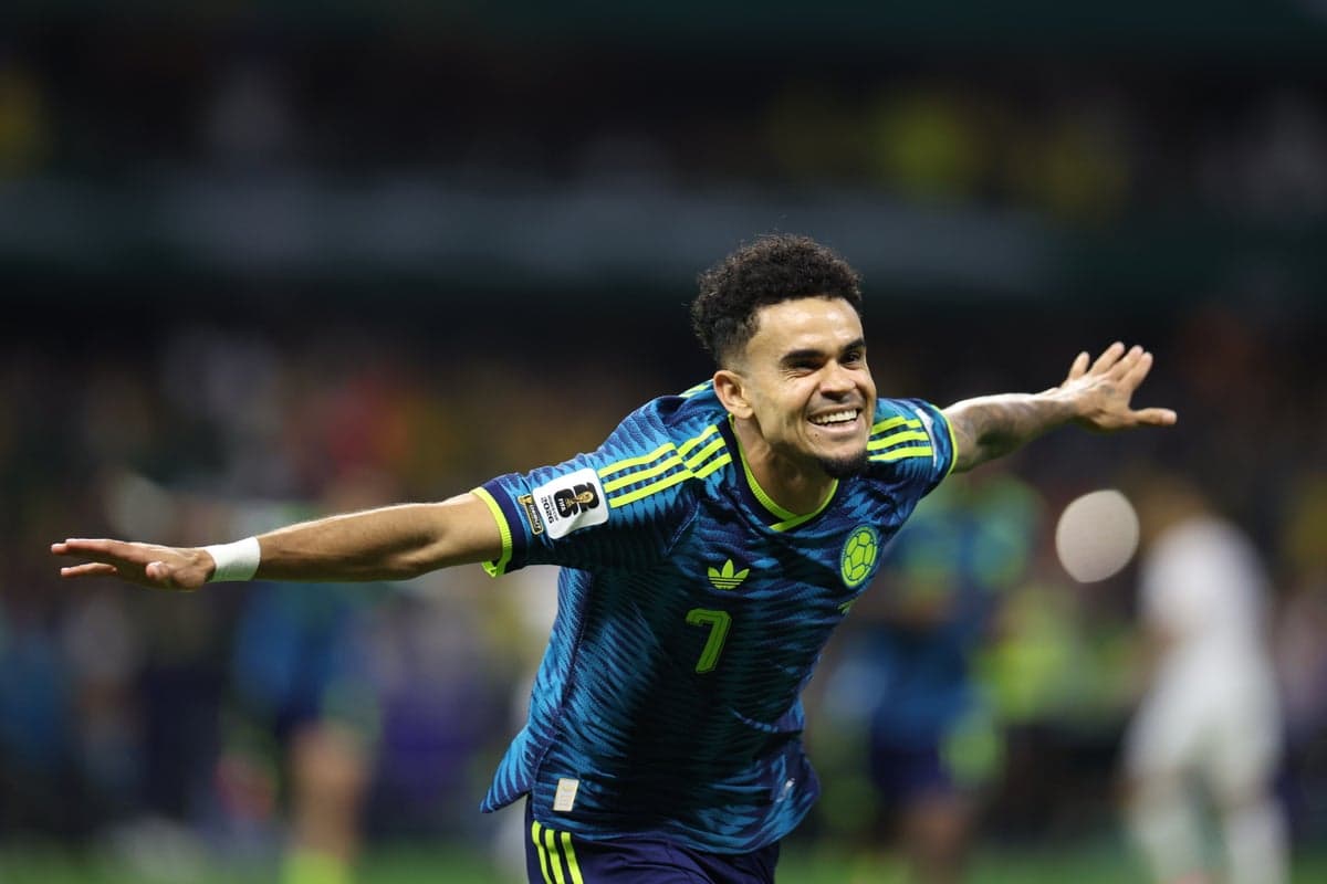 Colombia weighed down by ‘emotional energy’ of fans and pressure as favourites in World Cup opener