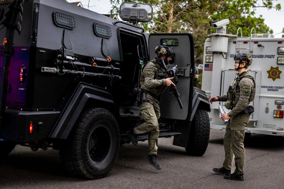 Colorado attack latest: Eight injured after man throws ‘flamethrower’ at pro-Israel rally in Boulder