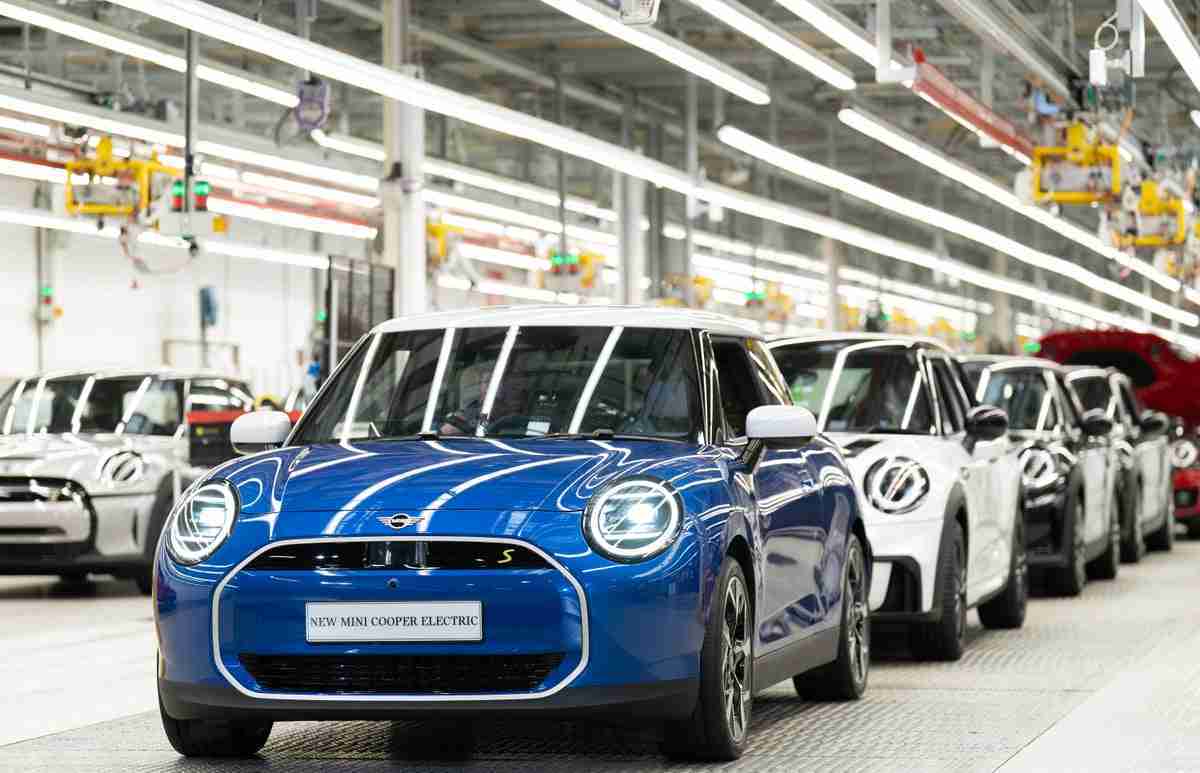 Voices: Should there be more incentives to purchase electric vehicles? Join The Independent Debate