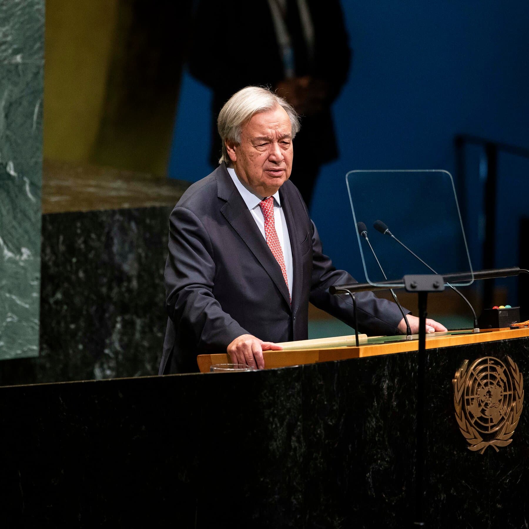 A Departing U.N. Chief’s Dire Warning on Climate Change