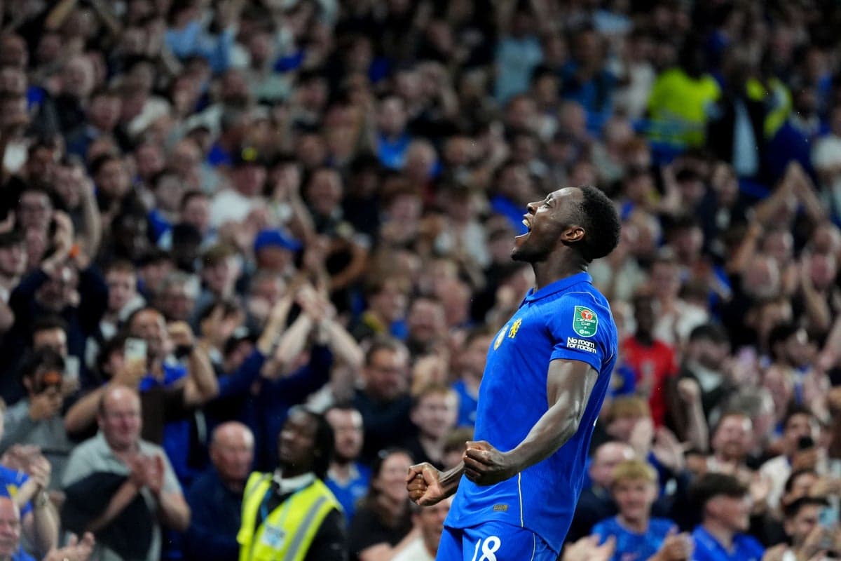 Danny Welbeck opens goalscoring account as Chelsea see off Luton in Carabao Cup