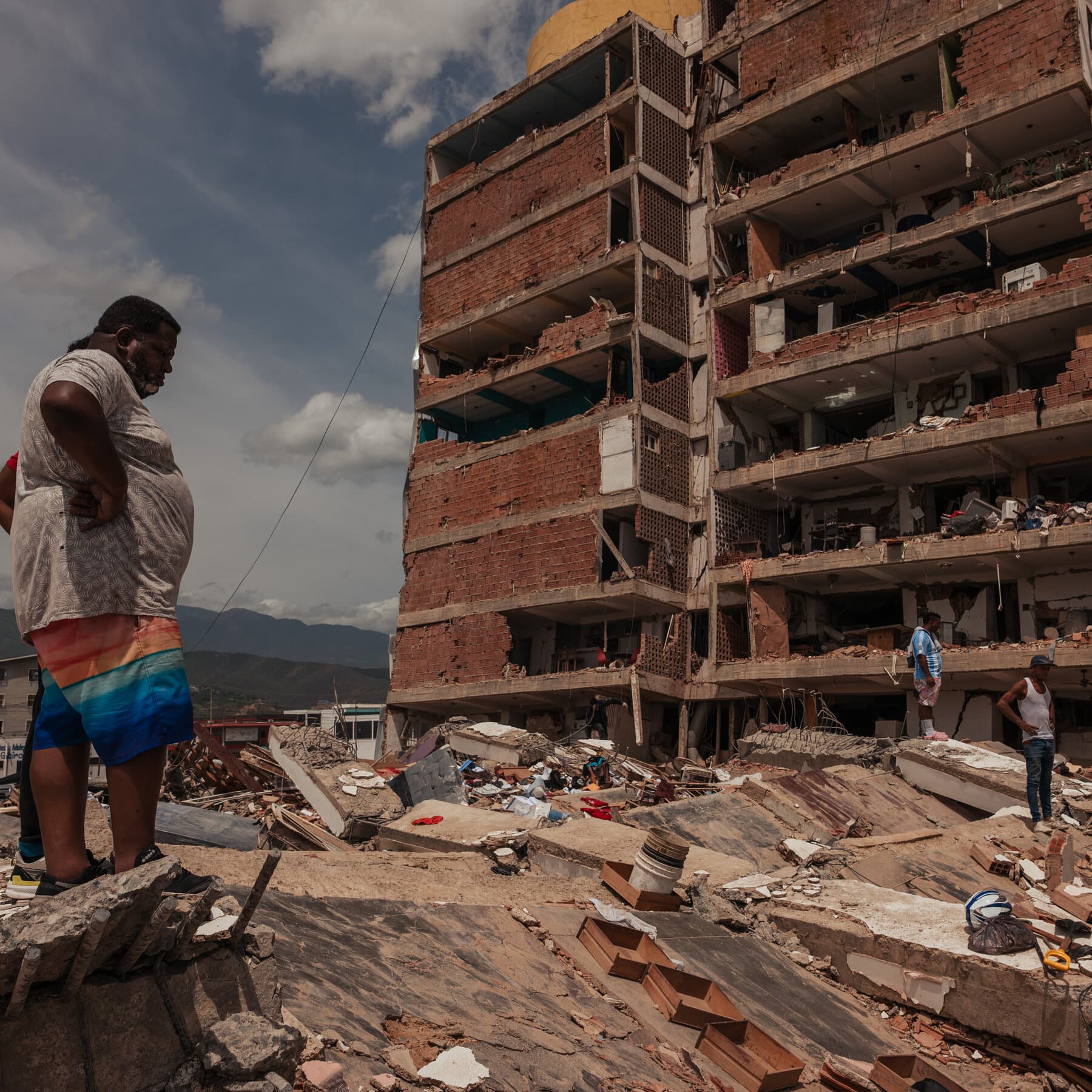 On the ground and online, Venezuelans desperately search for missing relatives.