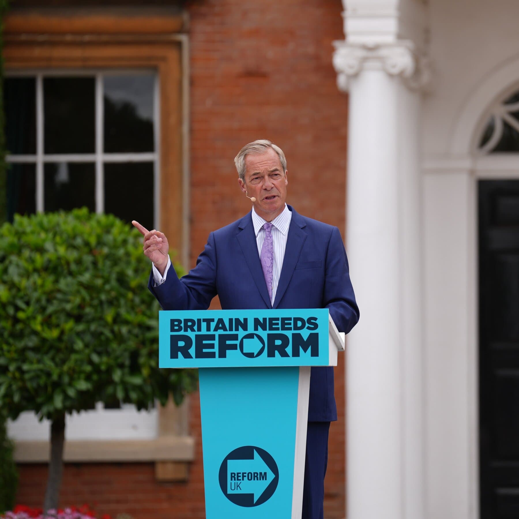 What to Know About Today’s U.K. Special Election: Farage vs. Binface