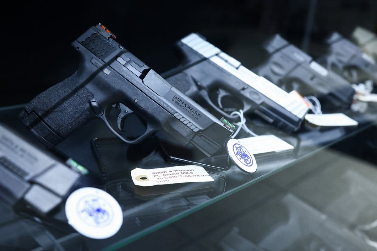 Ritzy California beach town outraged after gun store opens up next to a daycare