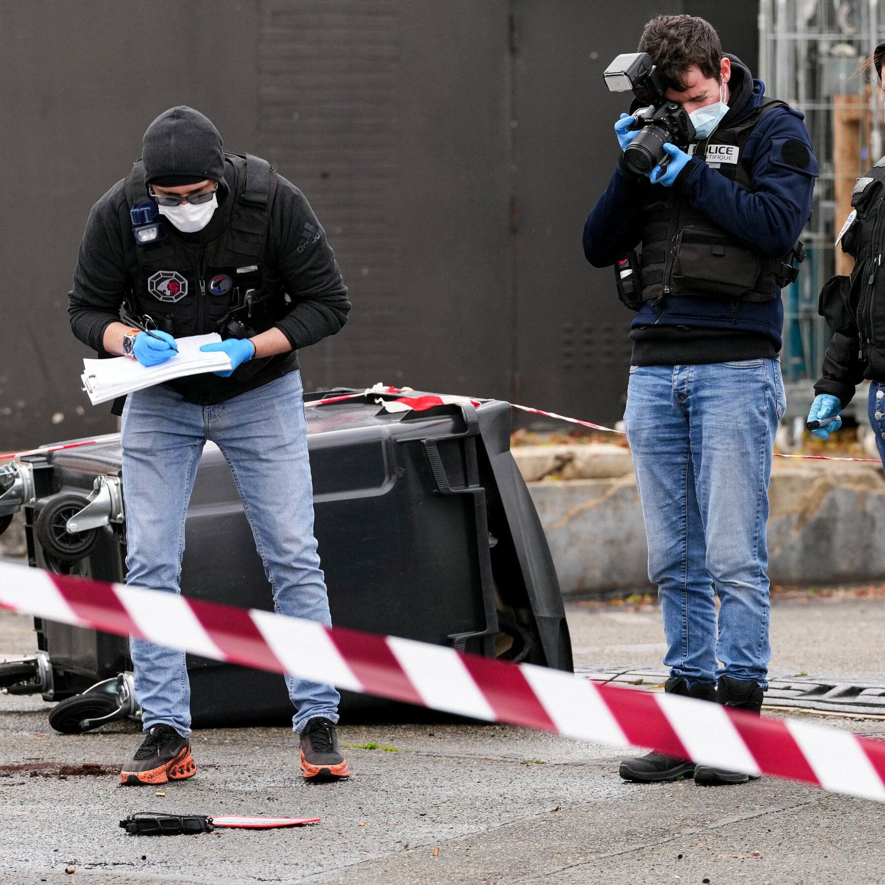 One Killed Near Paris After Gunman Fires at Random, Officials Say