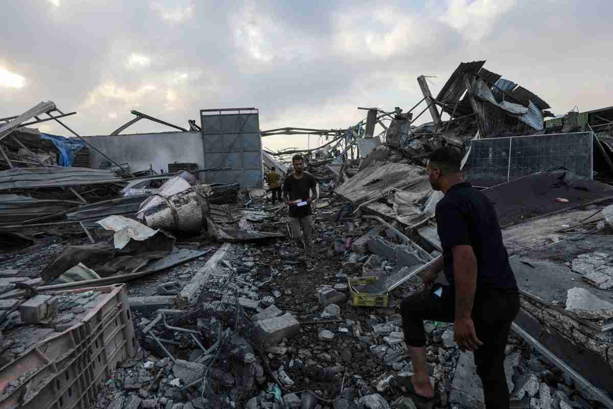 Body of British Israeli hostage among six recovered from Gaza