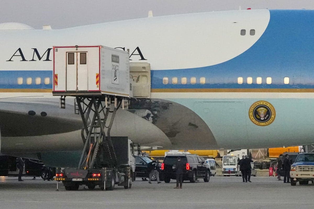 Hitmen, personal toilets and secret plane swaps: The foreign plots to kill Donald Trump 