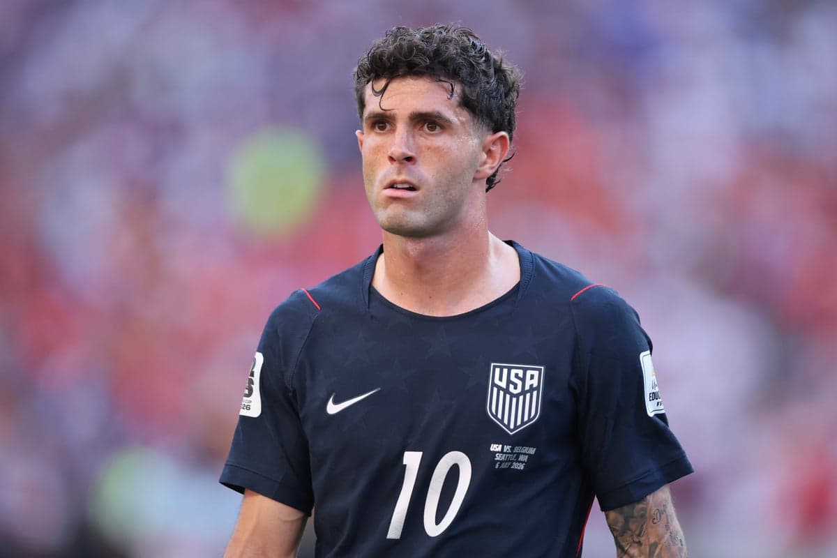 Christian Pulisic suffered fractured leg in USA’s World Cup loss to Belgium