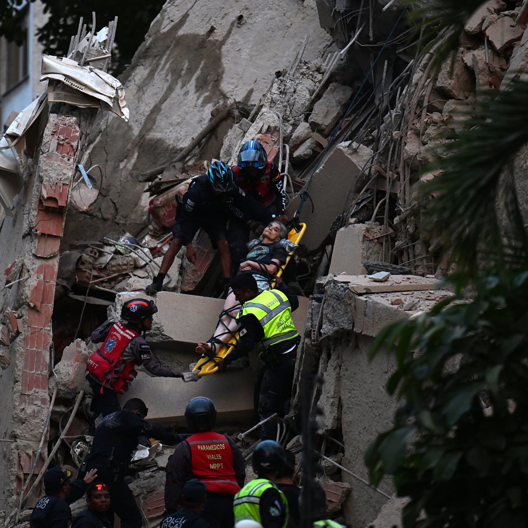 Photos: Earthquakes Strike Venezuela 