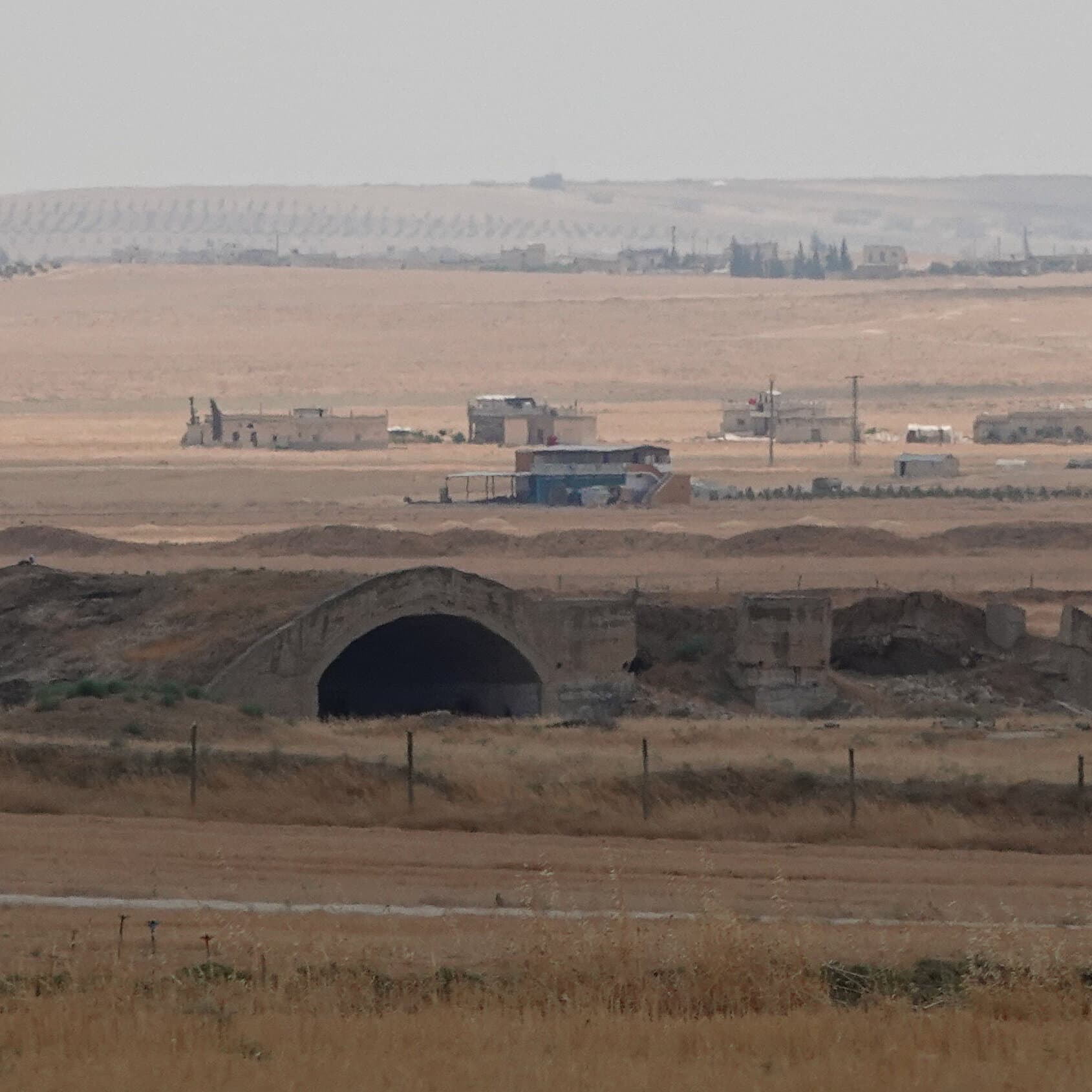 Israel Strikes Air Base in Syria, Drawing Ire From the U.S.