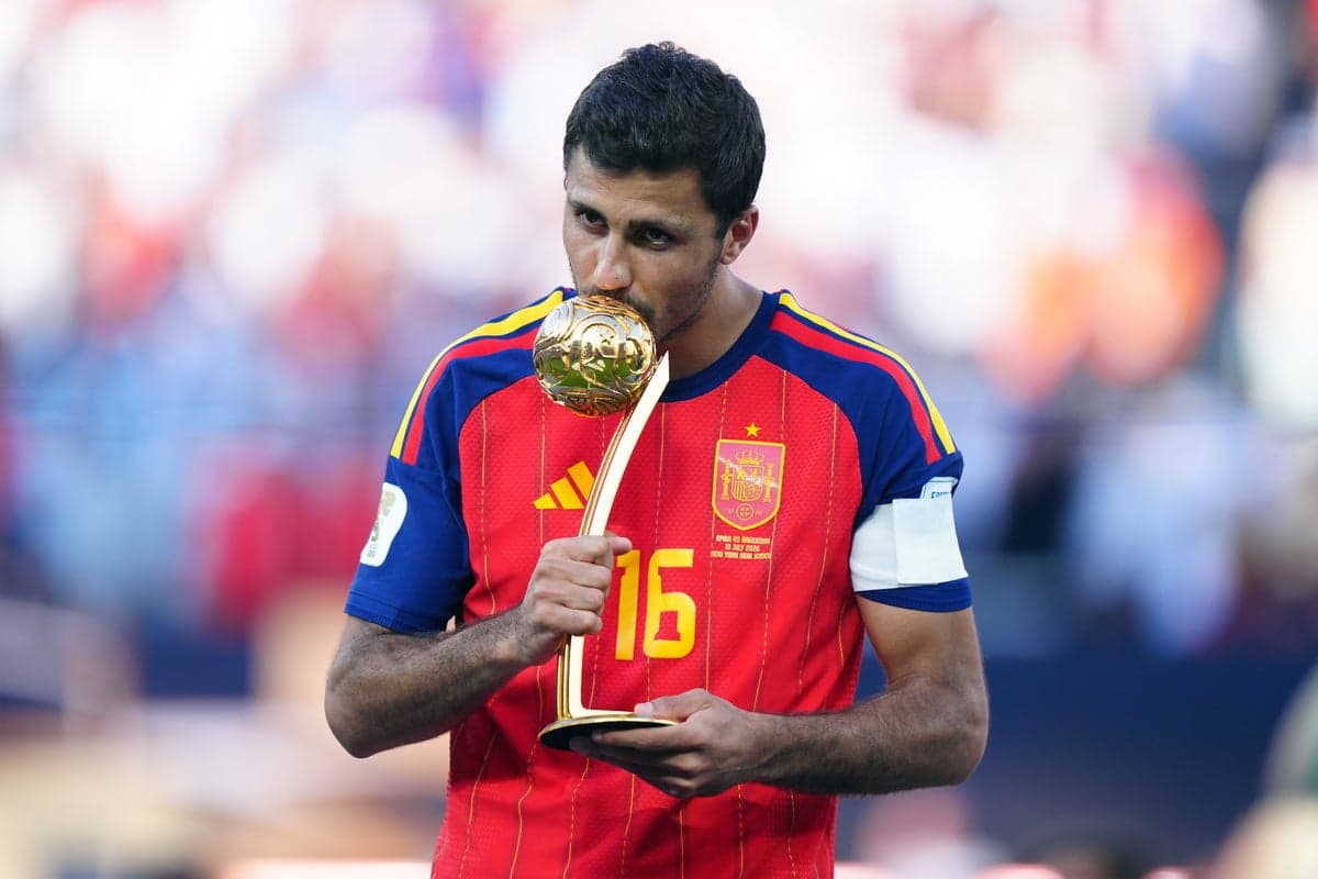 Barcelona yet to meet Rodri valuation as Man City left baffled by approach 