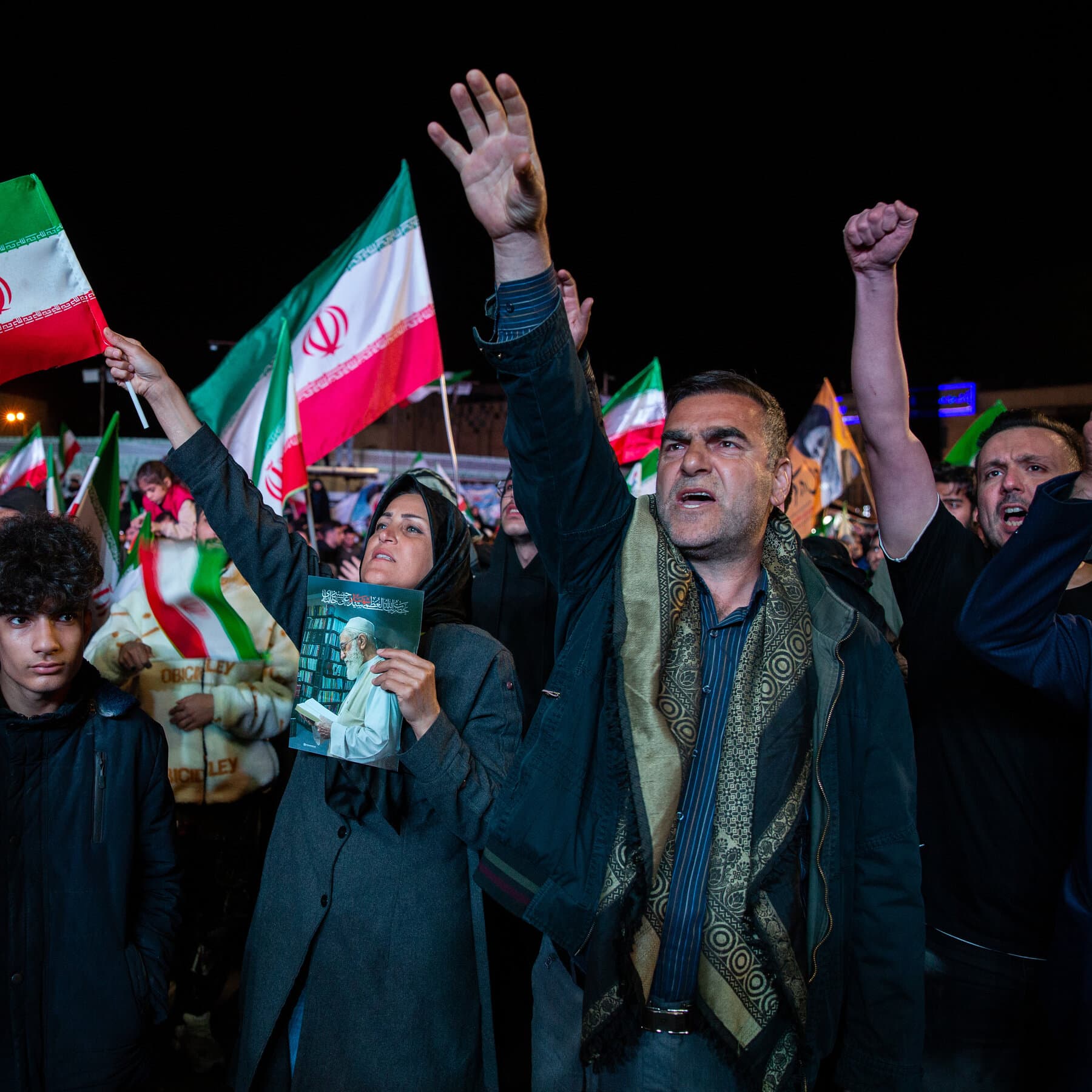 Iran War Live Updates: U.S., Iran and Israel Agree to Cease-Fire