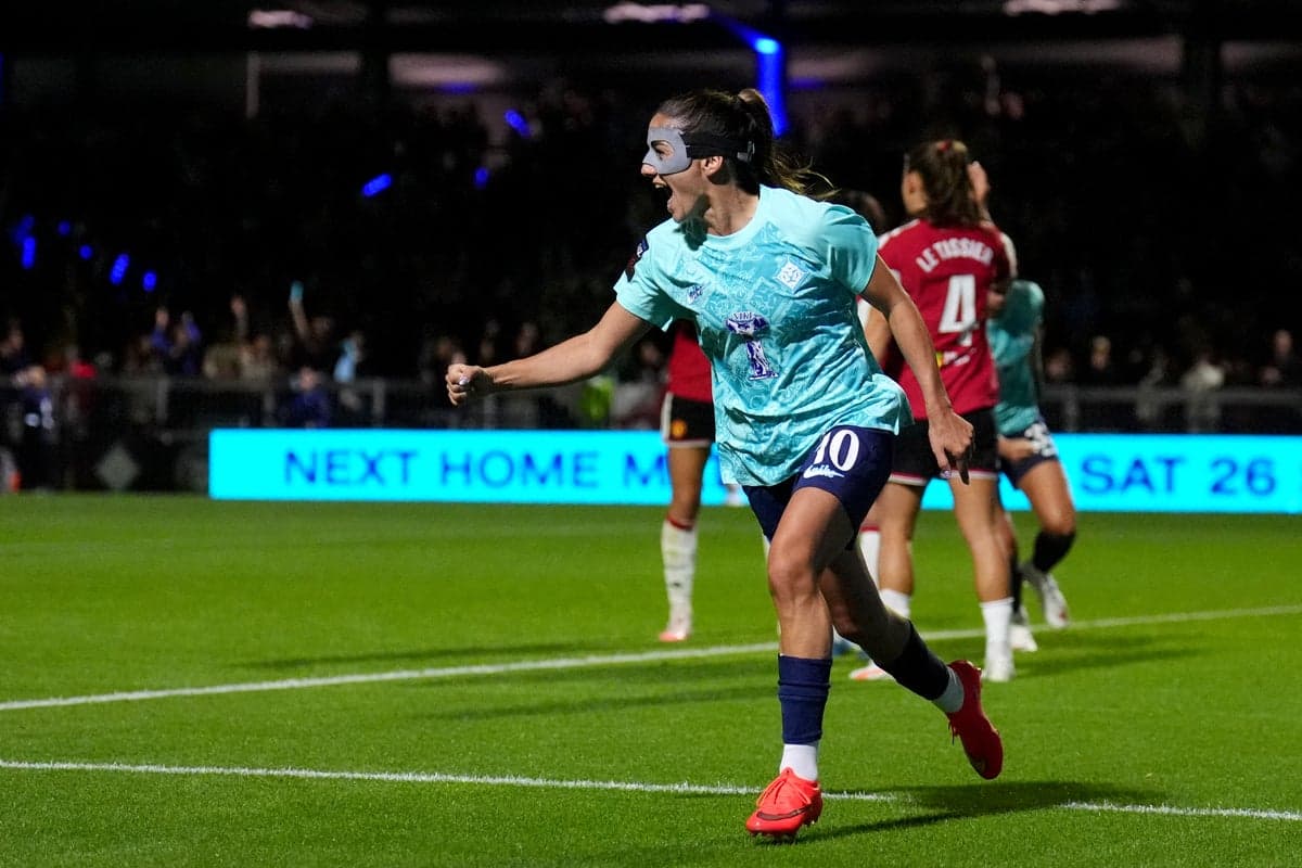 Impressive London City kick off WSL season with victory over Man United