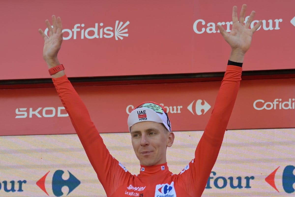 Hailstorms force abandonment of Vuelta a Espana stage three