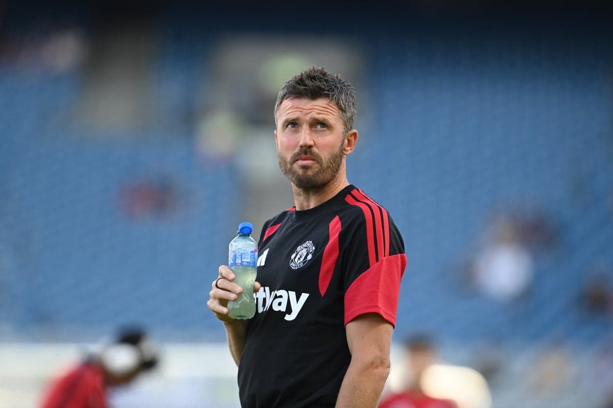 Hull vs Manchester United LIVE: Michael Carrick’s side take on newly-promoted Tigers in Premier League