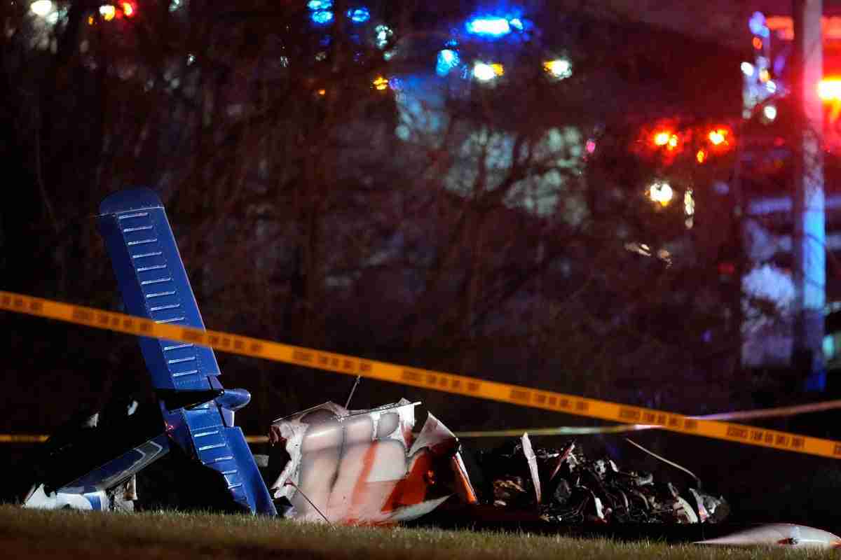 Plane crash-lands on Tennessee highway killing all on board and closing road to traffic