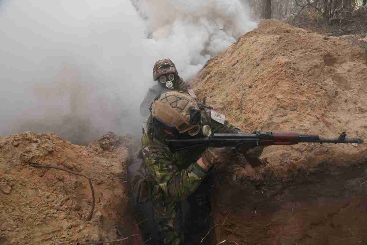 Ukraine-Russia war live: Putin’s forces pushed back in dozens of fierce battles in east as more warplanes hit
