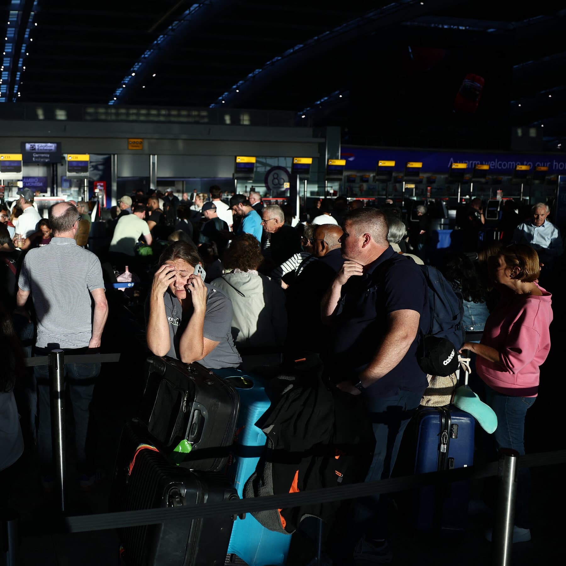 Travelers Face More Flight Delays After Major Air Traffic Disruption at UK Airports