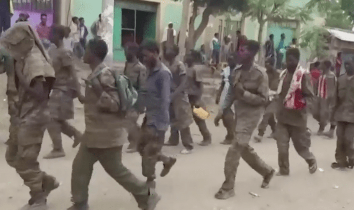 Ethiopia: the regular army responds to Abiy’s call with an attack that isolates the Tigrins