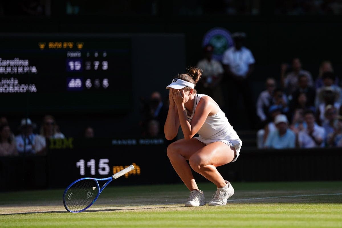 How Linda Noskova responded to disaster to win one of Wimbledon’s greatest finals 