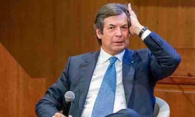 Intesa Sanpaolo, Italy’s largest bank, half-year record, profits at 2.3 billion, 500 euro to employees