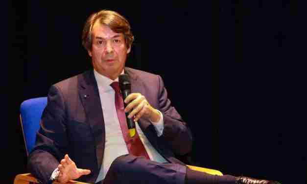 Intesa Sanpaolo continues to grow (+ 9%) Ceo Messina still leading in web reputation
