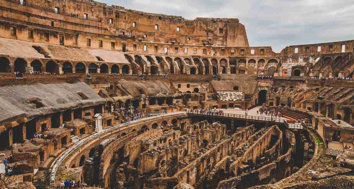 “Unaware” of its Antiquity, Tourist Who Defaced Colosseum Apologizes