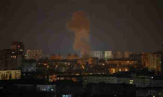 Russia-Ukraine war – live: Putin’s forces hit in south as Moscow launches largest drone attack on Kyiv