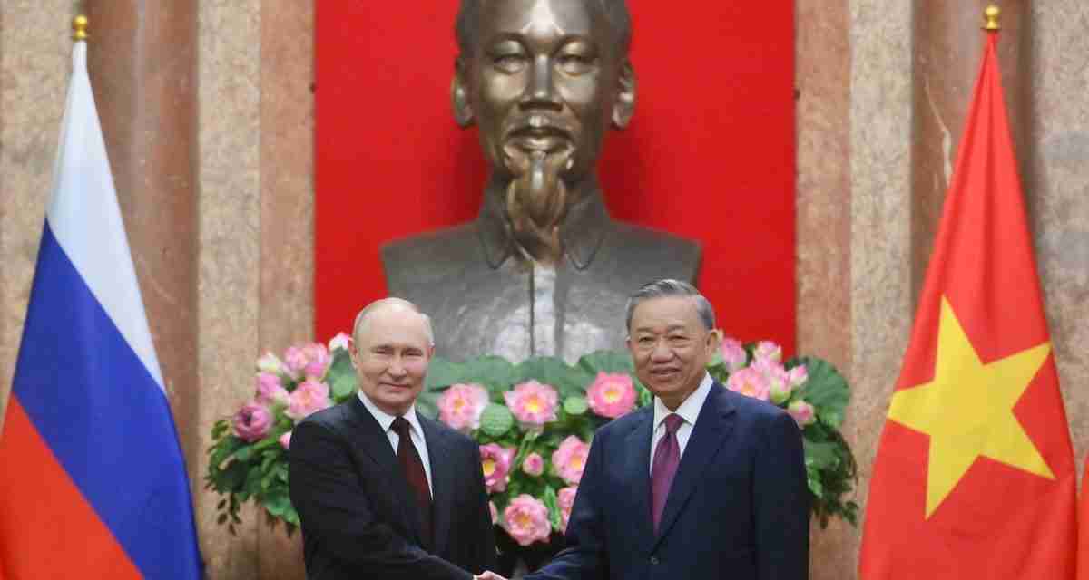 Russia-Ukraine war – live: Putin’s North Korea weapons threat ‘incredibly concerning’, says US