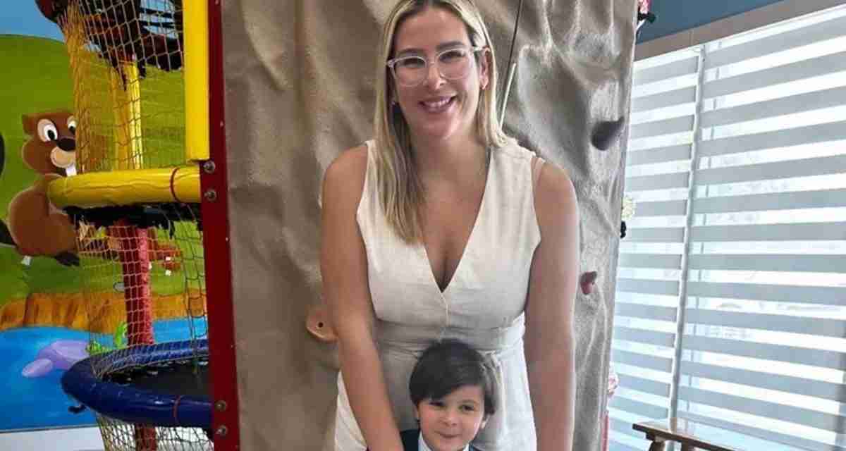 Mom and 4-year-old son are shot dead by her ex outside crowded bank before gunman takes his own life